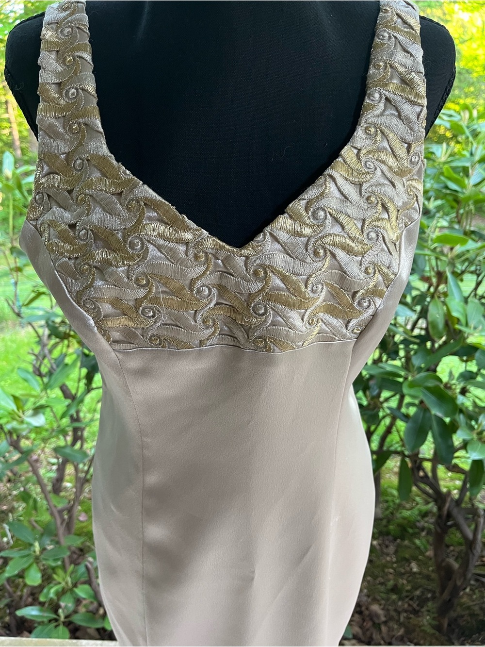 Elegant Cream Embroidered V-Neck Wedding Dress